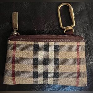 VINTAGE BURBERRY Unisex Coin/Key case. Nova check pattern